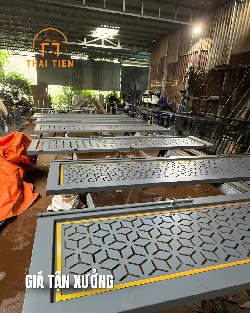 Thi c&ocirc;ng cổng sắt CNC tại quận 12 Th&agrave;nh phố Hồ Ch&iacute; Minh