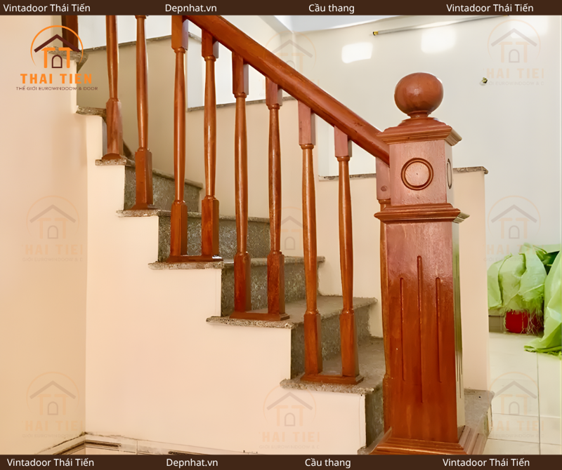 Cầu thang gỗ