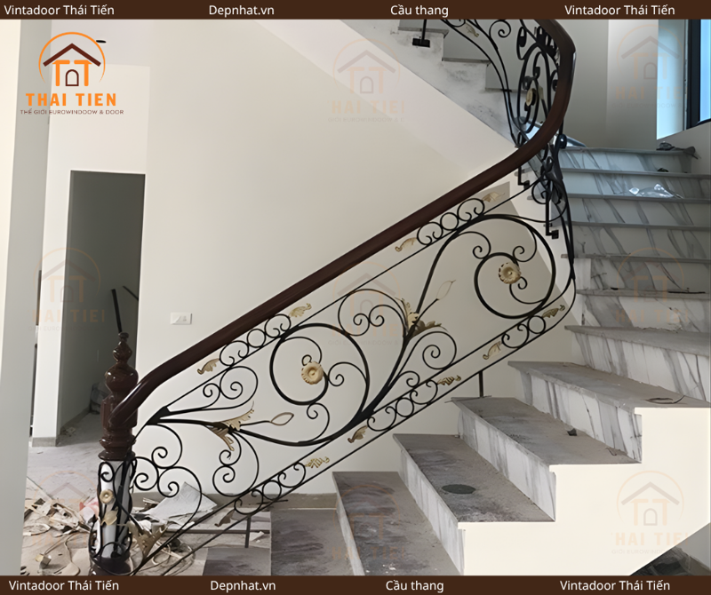 Cầu thang sắt