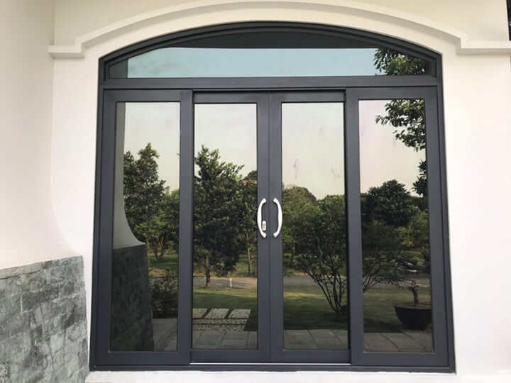 Cửa đi lùa 4 cánh