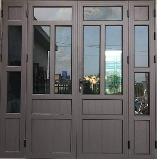 Cửa nhôm kính pano đặc