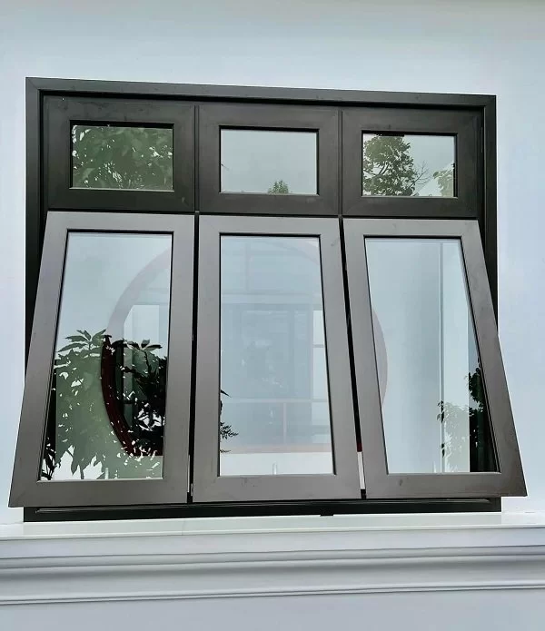 Cửa sổ 3 cánh mở hất
