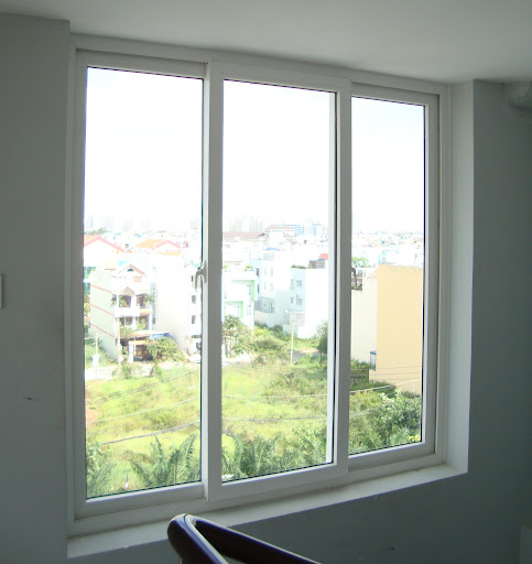 Cửa sổ mở trượt 3 cánh
