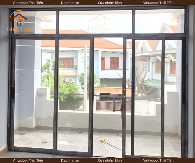 Cửa xếp nhôm kính hiện đại