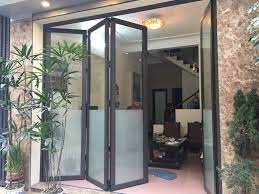 Cửa xếp nhôm kính hiện đại