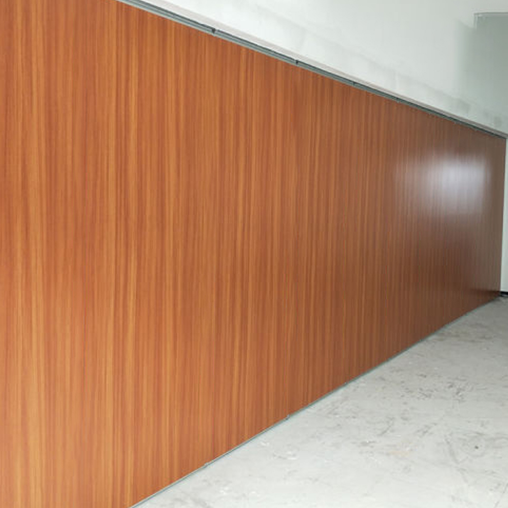 Vách nhôm kính giả gỗ