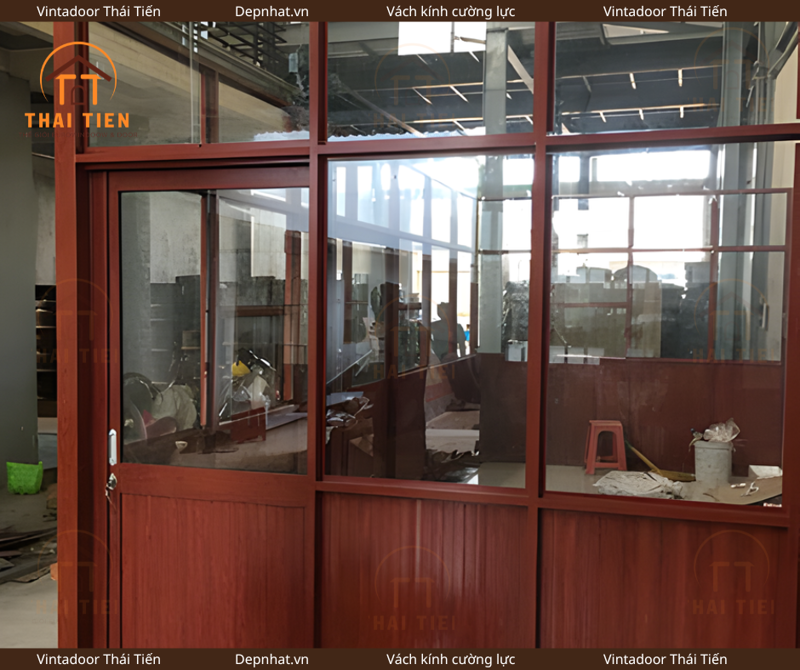 Vách nhôm kính giả gỗ