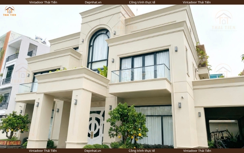 Mặt tiền biệt thự